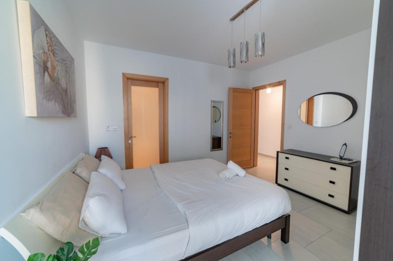 Metrostays Apartament St Julian Malta Saint Julian's Ngoại thất bức ảnh