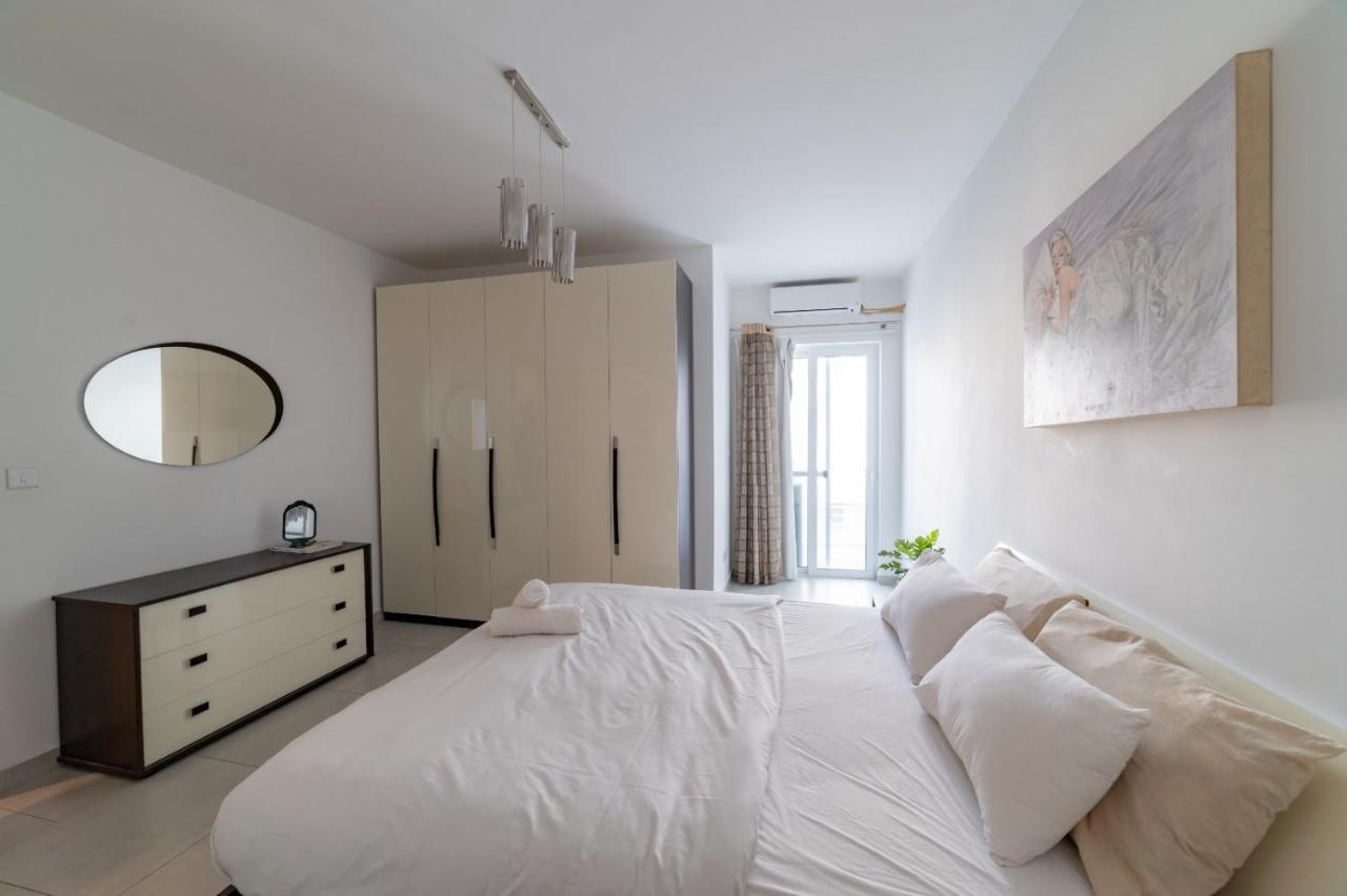 Metrostays Apartament St Julian Malta Saint Julian's Ngoại thất bức ảnh